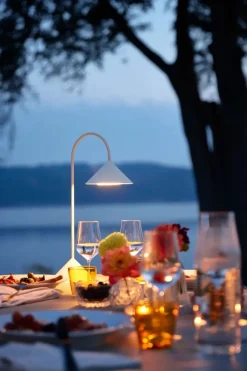 Grasp Portable Lampe, H47 fra<Frandsen Sale