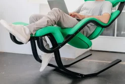 Gravity Balans Lænestol fra (Sort ask)<Variér Hot