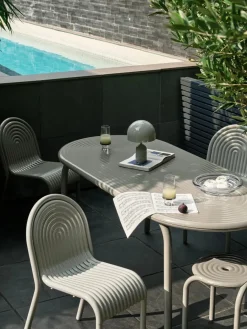 Groove Side Chair fra<Tom Dixon Online