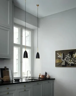 Gräshoppa pendel fra<GUBI Best