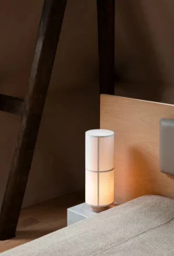 Hashira Table Lamp White fra<Audo Copenhagen New