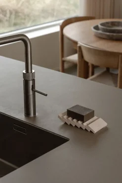 Havgus Sæberist fra<Wabi Sabi Nordic Discount