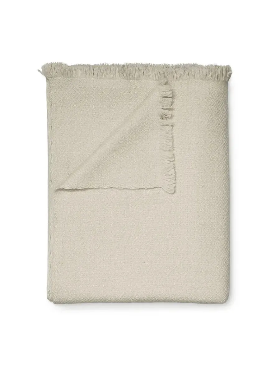 Haya Plaid, aura fra<Aiayu Sale