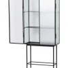 Haze Vitrineskab fra<Ferm Living Outlet