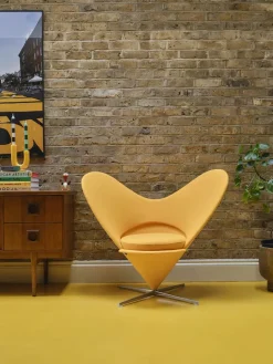 Heart Cone Chair fra<Vitra