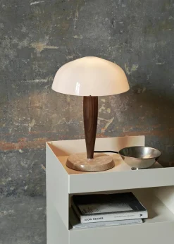 Herman SHY3 bordlampe fra<&Tradition Discount