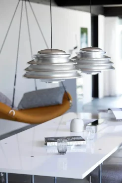 Hive pendel, yellow af Verner Panton<Verpan Hot