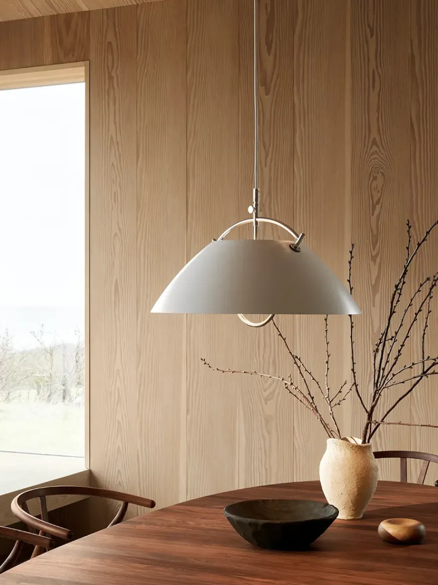 HJW37 Pendel u. Hejs af Hans J. Wegner<Carl Hansen & Søn Outlet