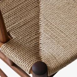 HM4 Drawn spisebordsstol af Hvidt & Mølgaard<&Tradition Outlet