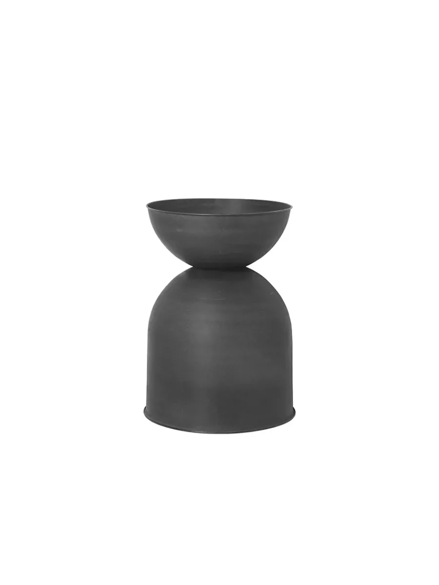 Hourglass Pot, sort fra<Ferm Living