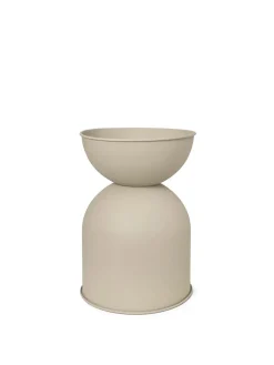 Hourglass Pot, sort fra<Ferm Living