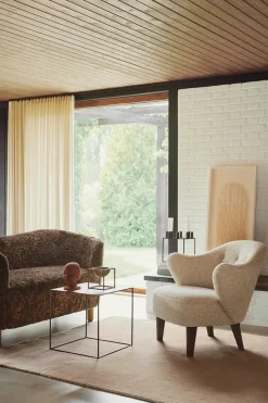 Ingeborg Lænestol fra<Audo Copenhagen Outlet