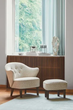 Ingeborg med Fodskammel, moonlight fra<Audo Copenhagen Online