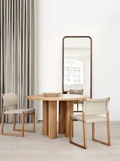 Islets Spisebord, eg røget olie fra<Fredericia Furniture Best