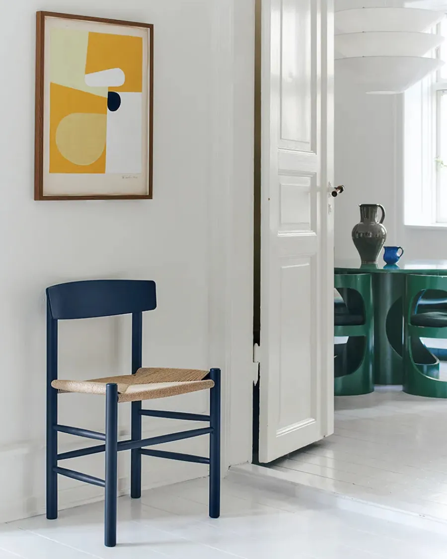 J39 Folkestolen, heritage red af Børge Mogensen<Fredericia Furniture Online