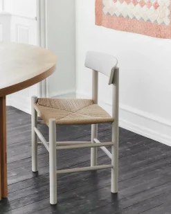 J39 Folkestolen, Khaki grøn af Børge Mogensen<Fredericia Furniture