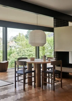 J39 Folkestolen Sædepolstret, Mørkebrun Læder af Børge Mogensen<Fredericia Furniture Best