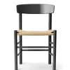 J39 Folkestolen, sortlakeret bøg af Børge Mogensen<Fredericia Furniture New