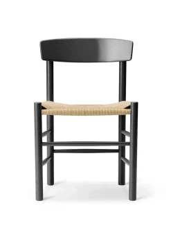 J39 Folkestolen, sortlakeret bøg af Børge Mogensen<Fredericia Furniture New