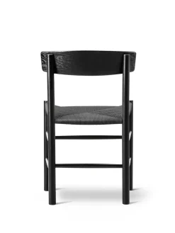 J39 Folkestolen, sortlakeret eg af Børge Mogensen<Fredericia Furniture Online