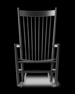 J16 Gyngestol af Hans J. Wegner<Fredericia Furniture Online