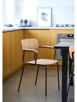 J183 Holmen Spisebordsstol fra<FDB Møbler Outlet