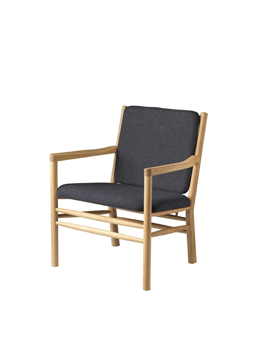 J147 Lounge Chair fra<FDB Møbler Sale