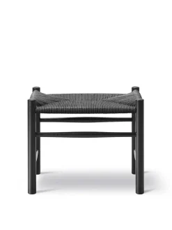 J16 Skammel af Hans J. Wegner<Fredericia Furniture Best