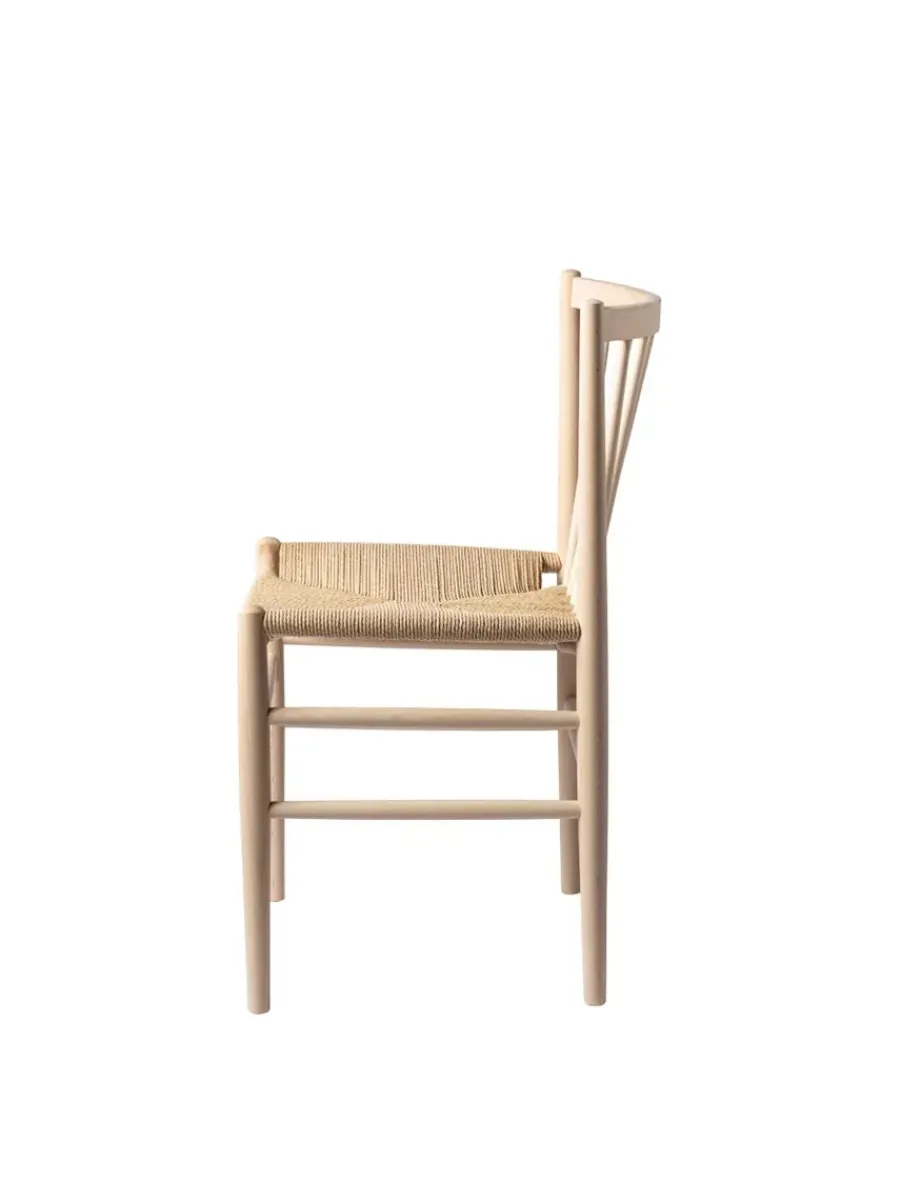 J80 spisebordsstol fra<FDB Møbler Outlet