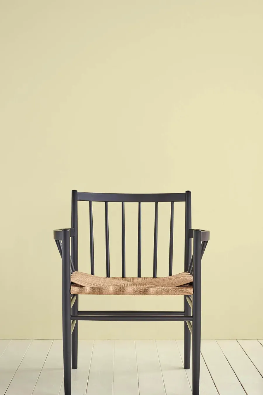 J81 spisebordsstol fra<FDB Møbler Discount