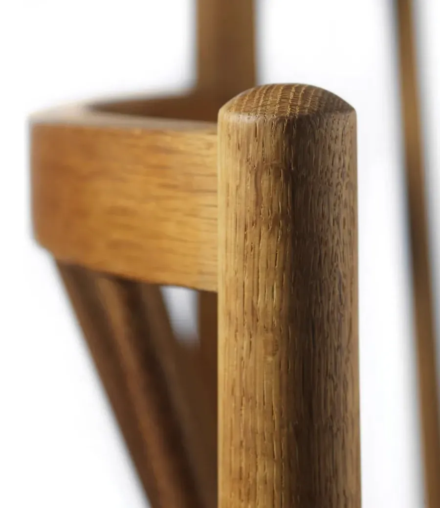 J81 spisebordsstol fra<FDB Møbler Discount