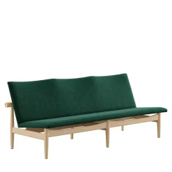 Japan 3 pers. sofa, eg klar olie af Finn Juhl<House of Finn Juhl Hot