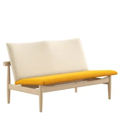 Japan 2 pers. sofa, eg klar olie af Finn Juhl<House of Finn Juhl Discount