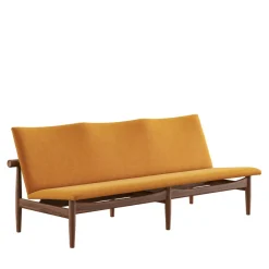 Japan 3 pers. sofa, valnød af Finn Juhl<House of Finn Juhl Discount