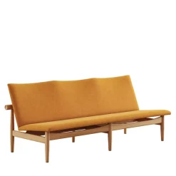 Japan 3 pers. sofa, valnød af Finn Juhl<House of Finn Juhl Discount