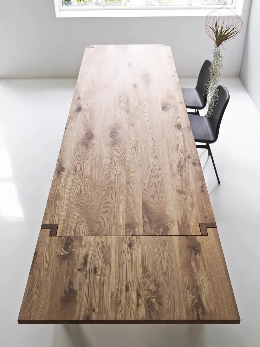 Jeppe Utzon Spisebord fra<DK3 Outlet