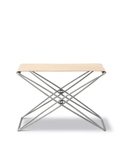 JG Folding Stool fra<Fredericia Furniture Outlet