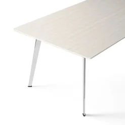 JW3012 bord fra<Montana Hot