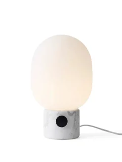 JWDA Concrete Bordlampe fra<Audo Copenhagen Online