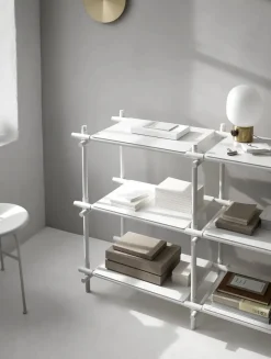 JWDA Concrete Bordlampe fra<Audo Copenhagen Online