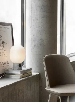 JWDA Table Lamp, red travertine stone fra<Audo Copenhagen Online