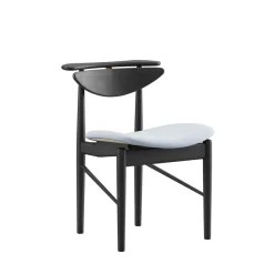 Karmstolen, ask klar olie af Finn Juhl<House of Finn Juhl Sale