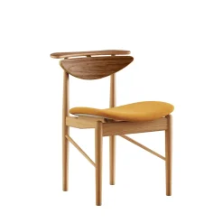 Karmstolen, eg olie af Finn Juhl<House of Finn Juhl Sale