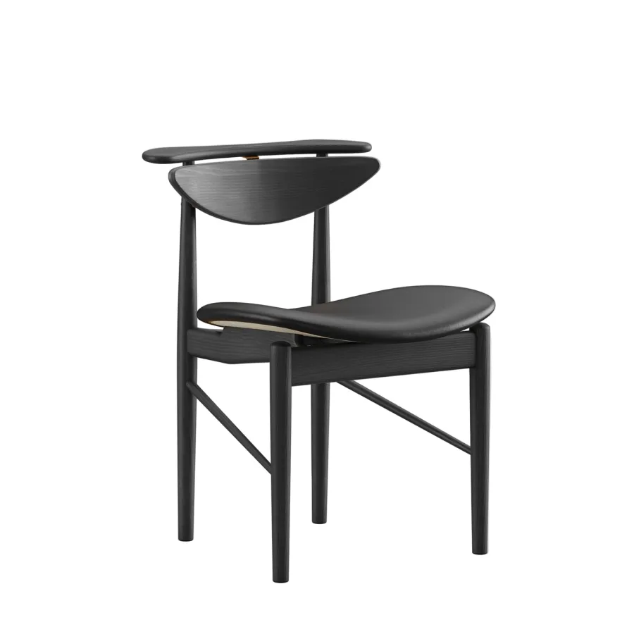 Karmstolen, eg olie af Finn Juhl<House of Finn Juhl Sale