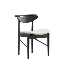 Karmstolen, eg olie/valnød af Finn Juhl<House of Finn Juhl Outlet