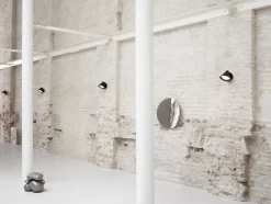 Keglen Væglampe fra<Louis Poulsen Clearance