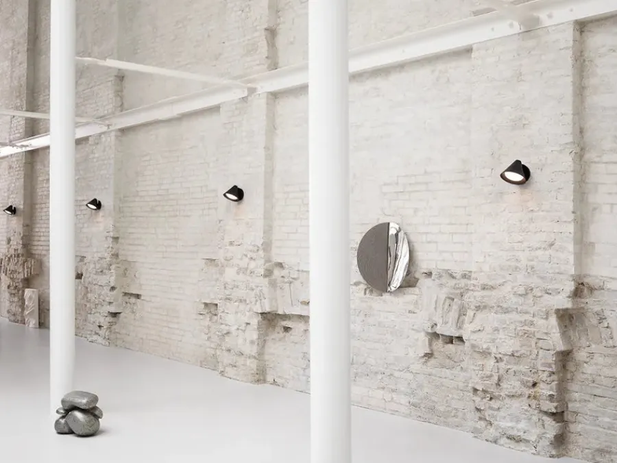 Keglen Væglampe fra<Louis Poulsen Clearance