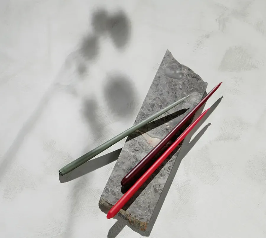 Kertelys til Nagel Lysestage, burgundy red fra<STOFF Nagel New