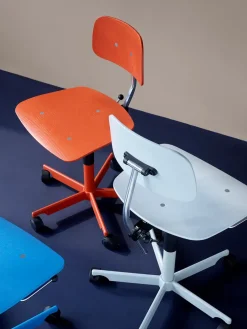 Kevi 2533 Kontorstol med sædepolstring fra<Montana Hot