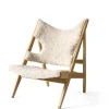 Knitting Lounge Chair, Sheepskin fra<Audo Copenhagen Discount